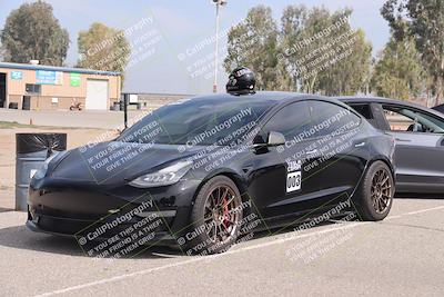 media/Oct-19-2025-Speed Ventures (Sun) [[a6e7fe67be]]/Around the Pits/